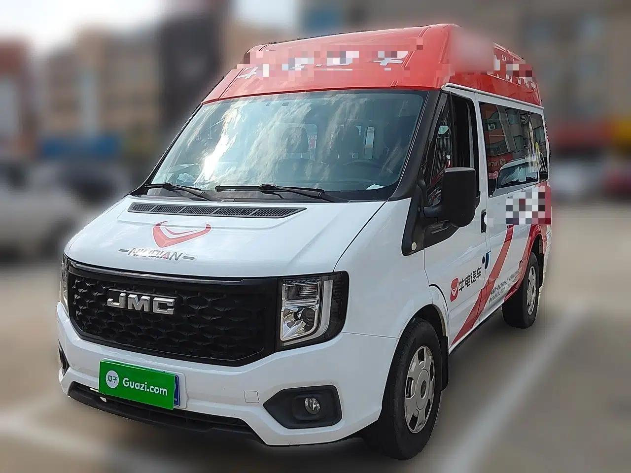 JMC Fushun 2022 2.0T Manual Multi-Function Passenger Vehicle Short Wheelbase Mid-Height Roof 6-Seater — миниатюра 1