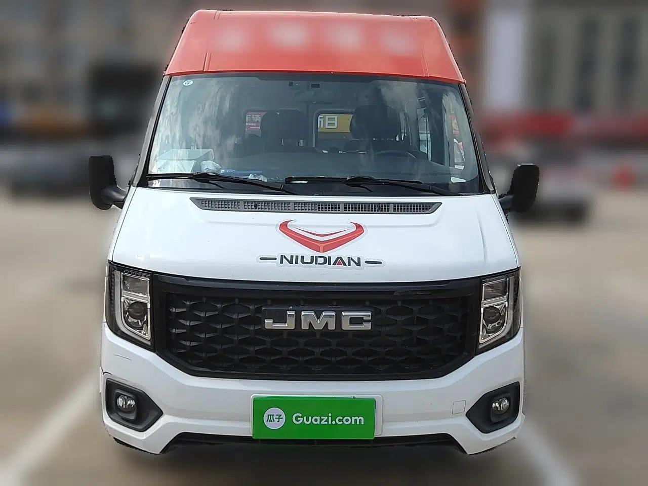 JMC Fushun 2022 2.0T Manual Multi-Function Passenger Vehicle Short Wheelbase Mid-Height Roof 6-Seater — миниатюра 2