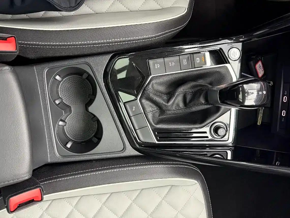 Tayron 2023 280TSI 2WD Luxury Plus Advanced Edition — миниатюра 11