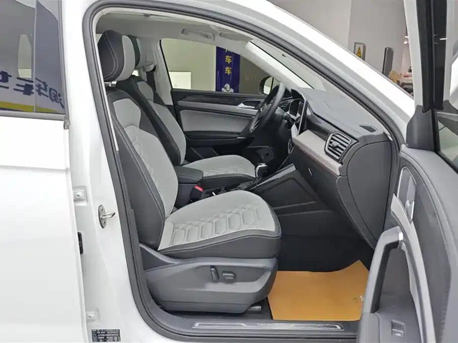 Tayron 2024 330TSI 2WD Luxury Plus Advanced Edition — миниатюра 8