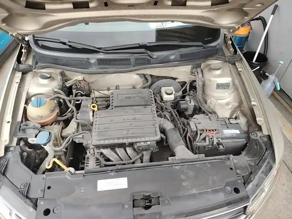 2016 Volkswagen Bora 1.6L Automatic Comfort Model — миниатюра 20