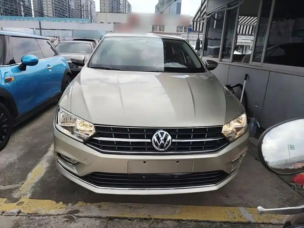 2016 Volkswagen Bora 1.6L Automatic Comfort Model — миниатюра 3