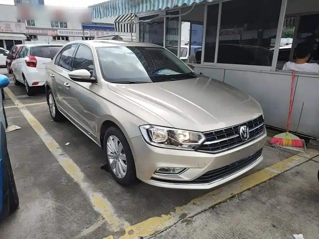 2016 Volkswagen Bora 1.6L Automatic Comfort Model — миниатюра 4