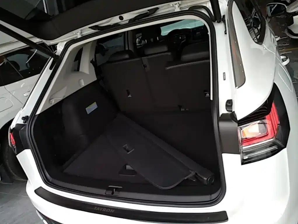 Tayron PHEV 2023 280TSI Luxury Plus Advanced Edition — миниатюра 19