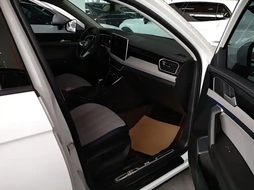 Tayron PHEV 2023 280TSI Luxury Plus Advanced Edition — миниатюра 25