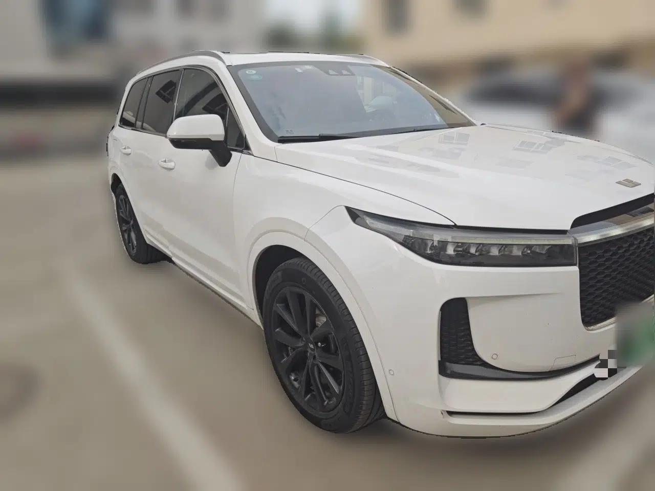 Li Auto ONE 2020 Extended-Range 6-Seater Version — миниатюра 3