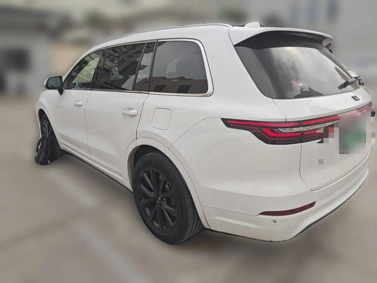 Li Auto ONE 2020 Extended-Range 6-Seater Version — миниатюра 4