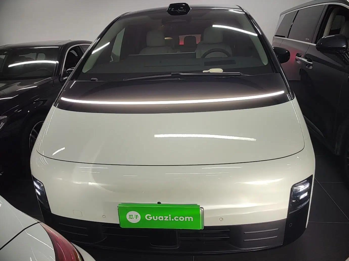 Li Auto MEGA 2024 Ultra Model — миниатюра 2