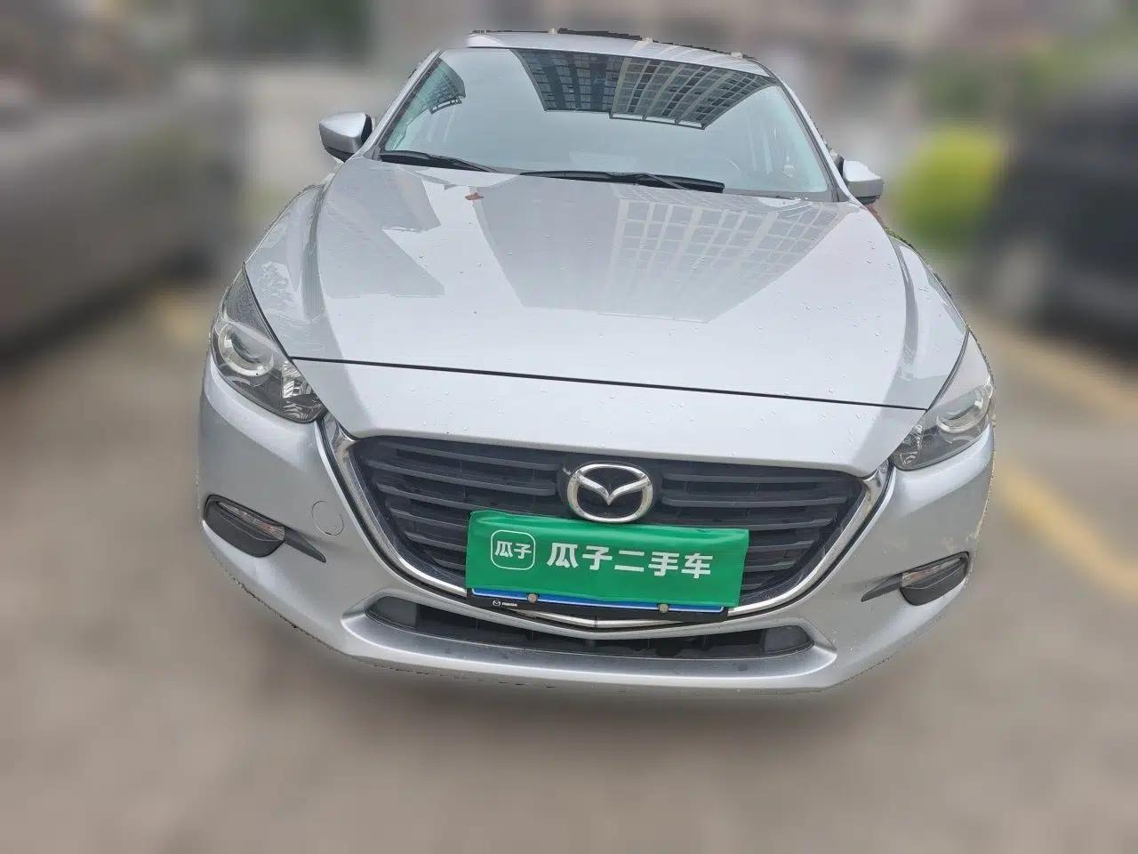 Mazda 3 Axela 2017 Sedan 1.5L Automatic Comfort Model Emission Standard China V — миниатюра 2