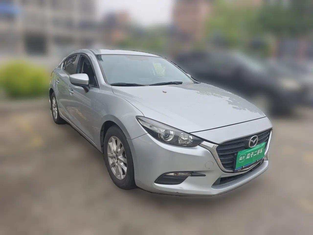 Mazda 3 Axela 2017 Sedan 1.5L Automatic Comfort Model Emission Standard China V — миниатюра 3
