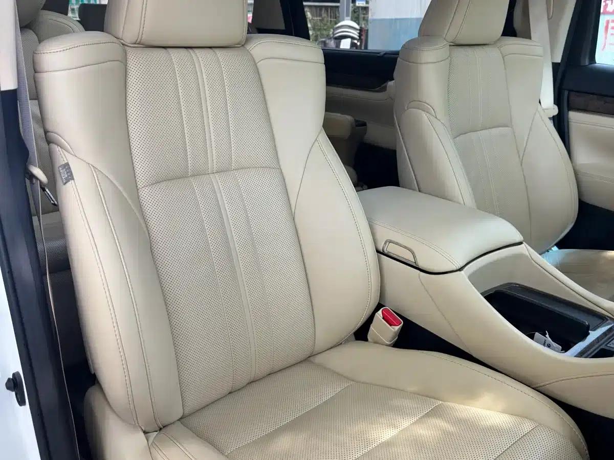 2018 Alphard Facelift 3.5L Premium Edition — миниатюра 14