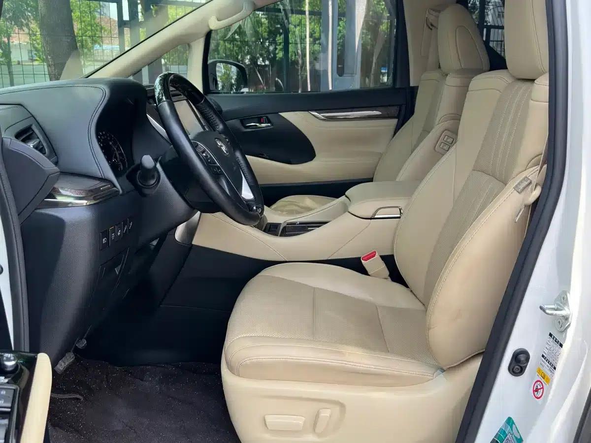 2018 Alphard Facelift 3.5L Premium Edition — миниатюра 10