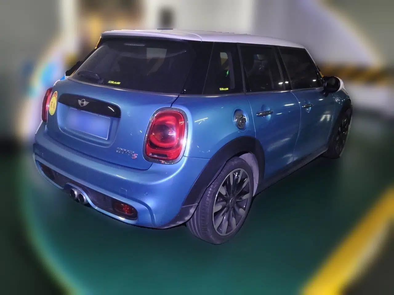 MINI 2015 2.0T COOPER S Five-Door Edition — миниатюра 6