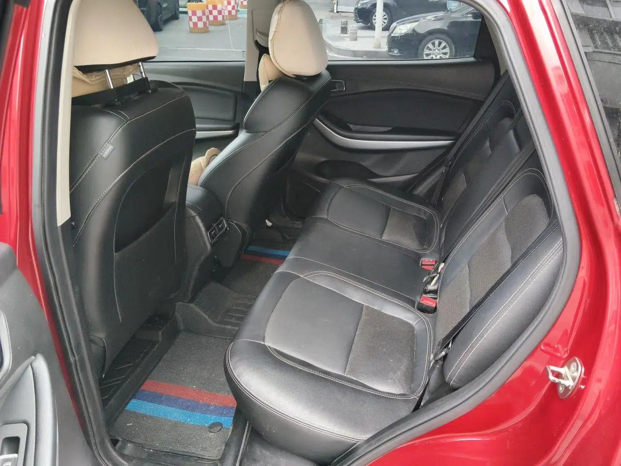 Chery Tiggo 7 2017 SPORT 1.5T Automatic Luxury Edition — миниатюра 17