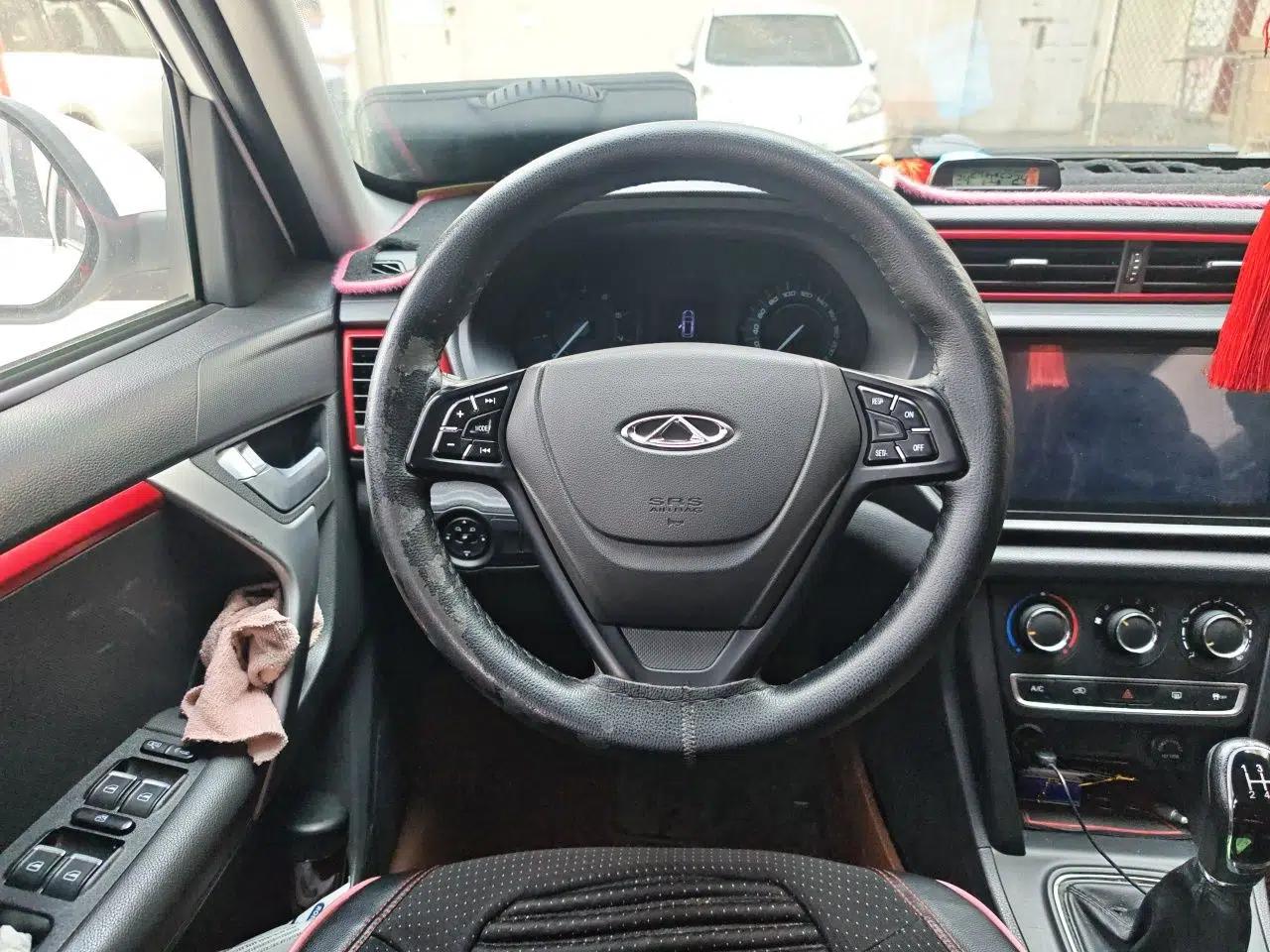 Chery Tiggo 3 2016 1.6L Manual Fashion Edition — миниатюра 10