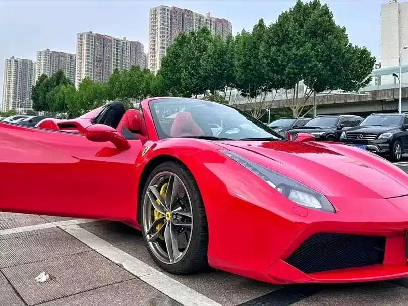 2015 Ferrari 488 Spider — миниатюра 4