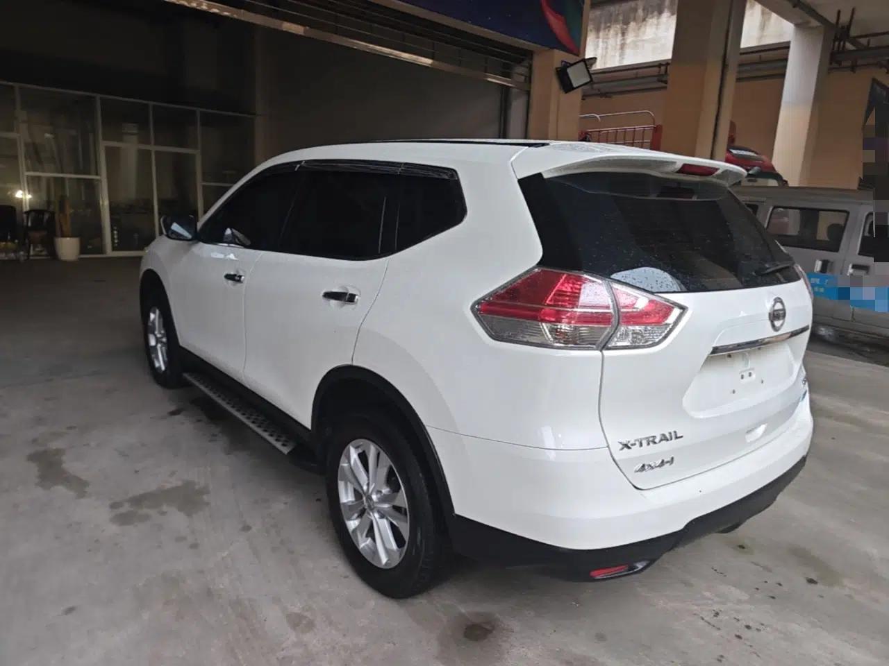 Nissan X-Trail 2016 2.0L CVT Smart Enjoyment Version 4WD — миниатюра 4