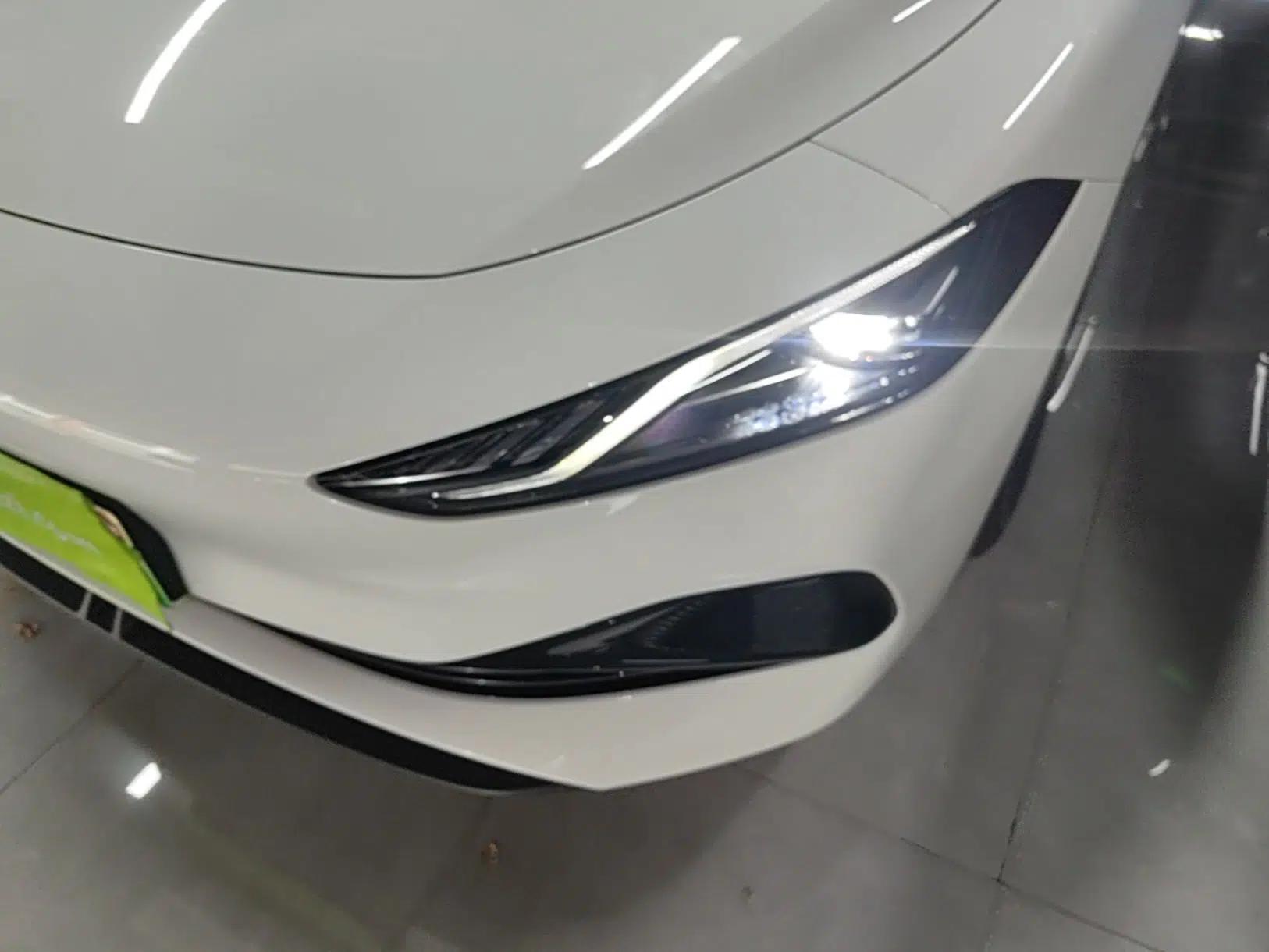 Roewe D7 2023 DMH 125km Superior Edition — миниатюра 8