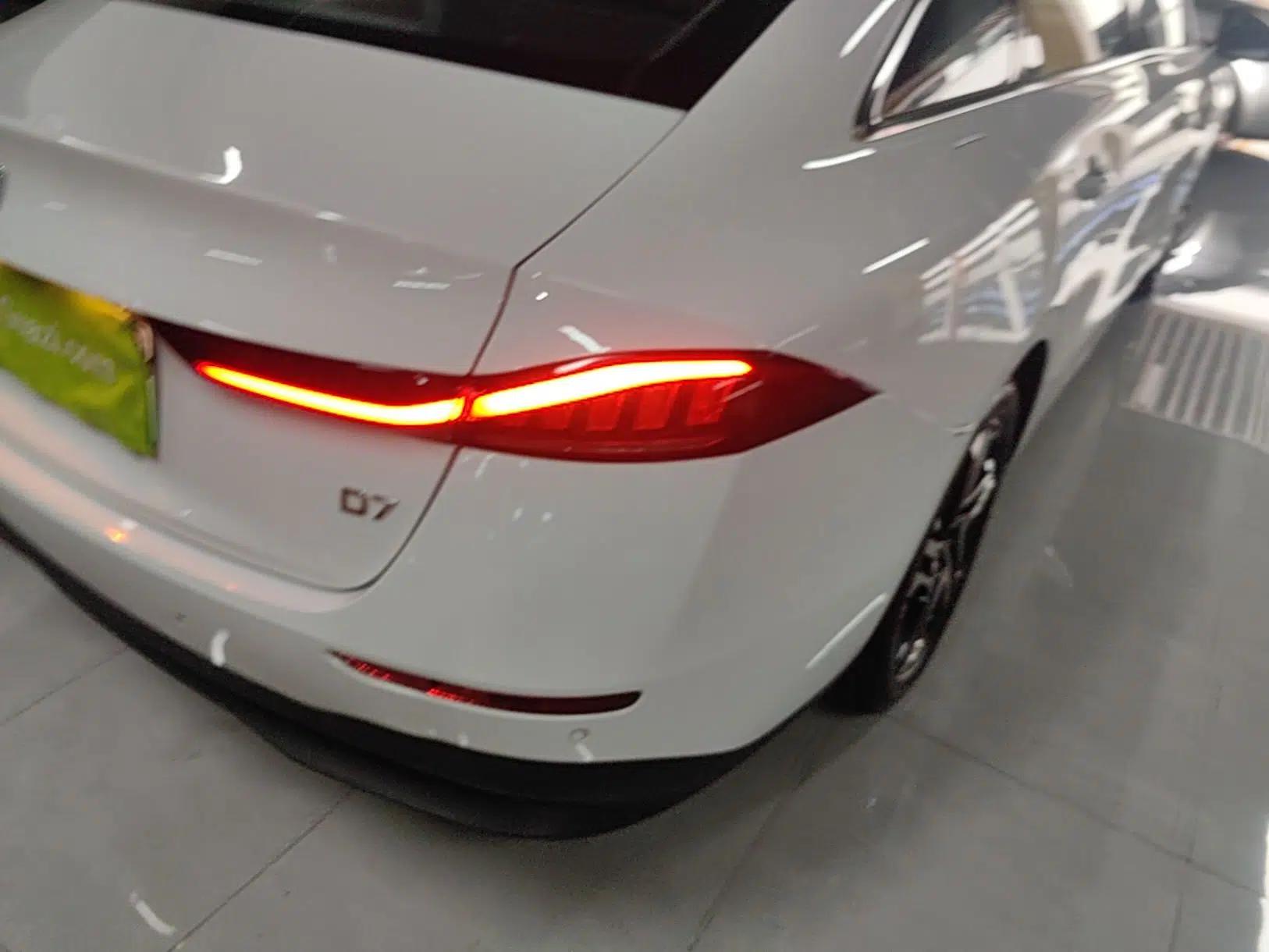 Roewe D7 2023 DMH 125km Superior Edition — миниатюра 9