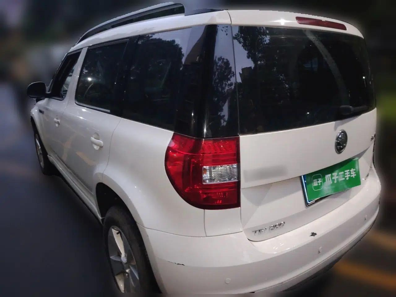 Skoda Yeti 2016 1.4TSI DSG Advanced Edition — миниатюра 4