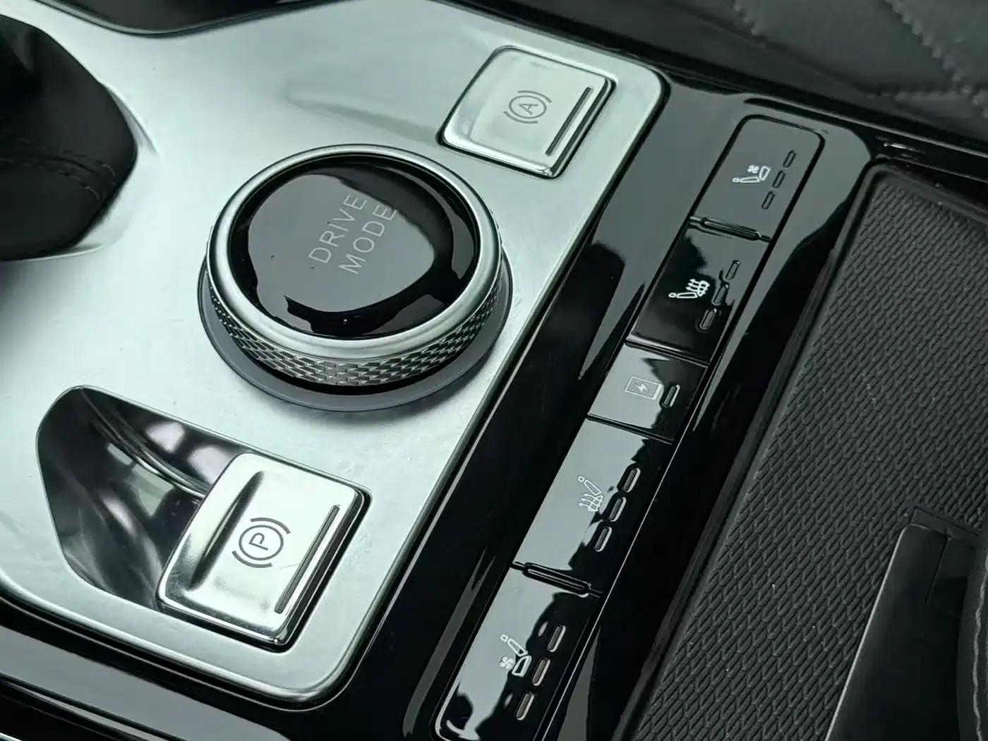 Hongqi HS5 2019 2.0T Intelligent Flagship Enjoy 4WD Edition — миниатюра 14