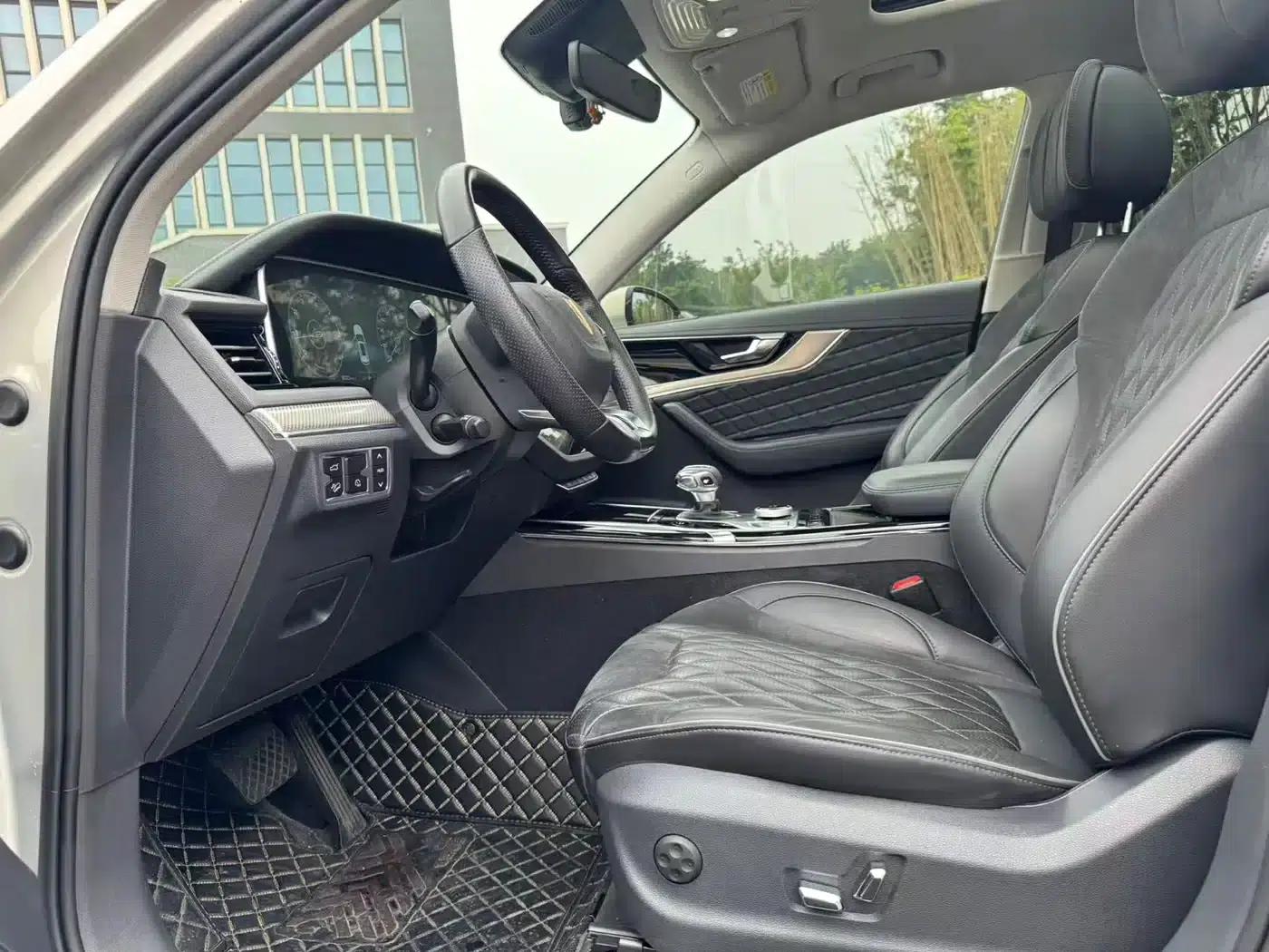 Hongqi HS5 2019 2.0T Intelligent Flagship Enjoy 4WD Edition — миниатюра 6