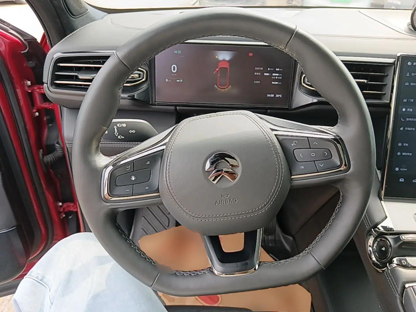 Nio EC6 2020 430 km Sport Version — миниатюра 18