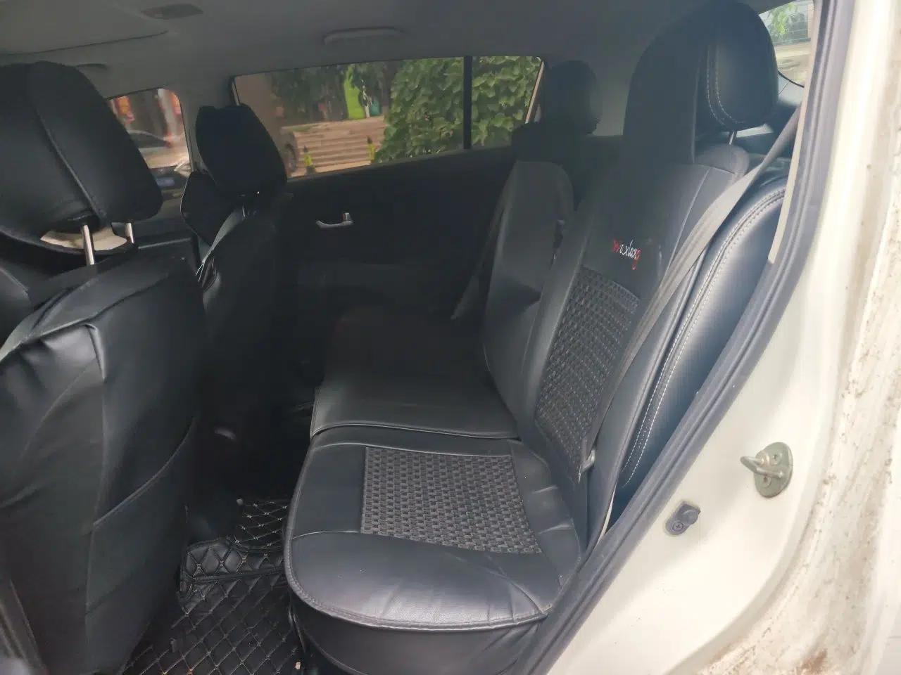 Kia Sportage R 2011 2.0L Automatic Two-Wheel Drive GL — миниатюра 17