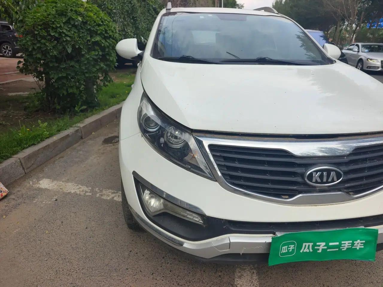 Kia Sportage R 2011 2.0L Automatic Two-Wheel Drive GL — миниатюра 7