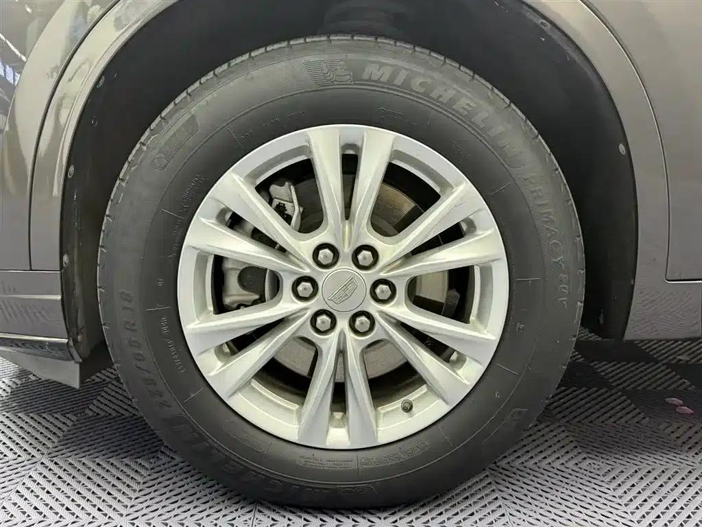 Cadillac XT6 2022 2.0T Six-Seat AWD Fashion Edition — миниатюра 7