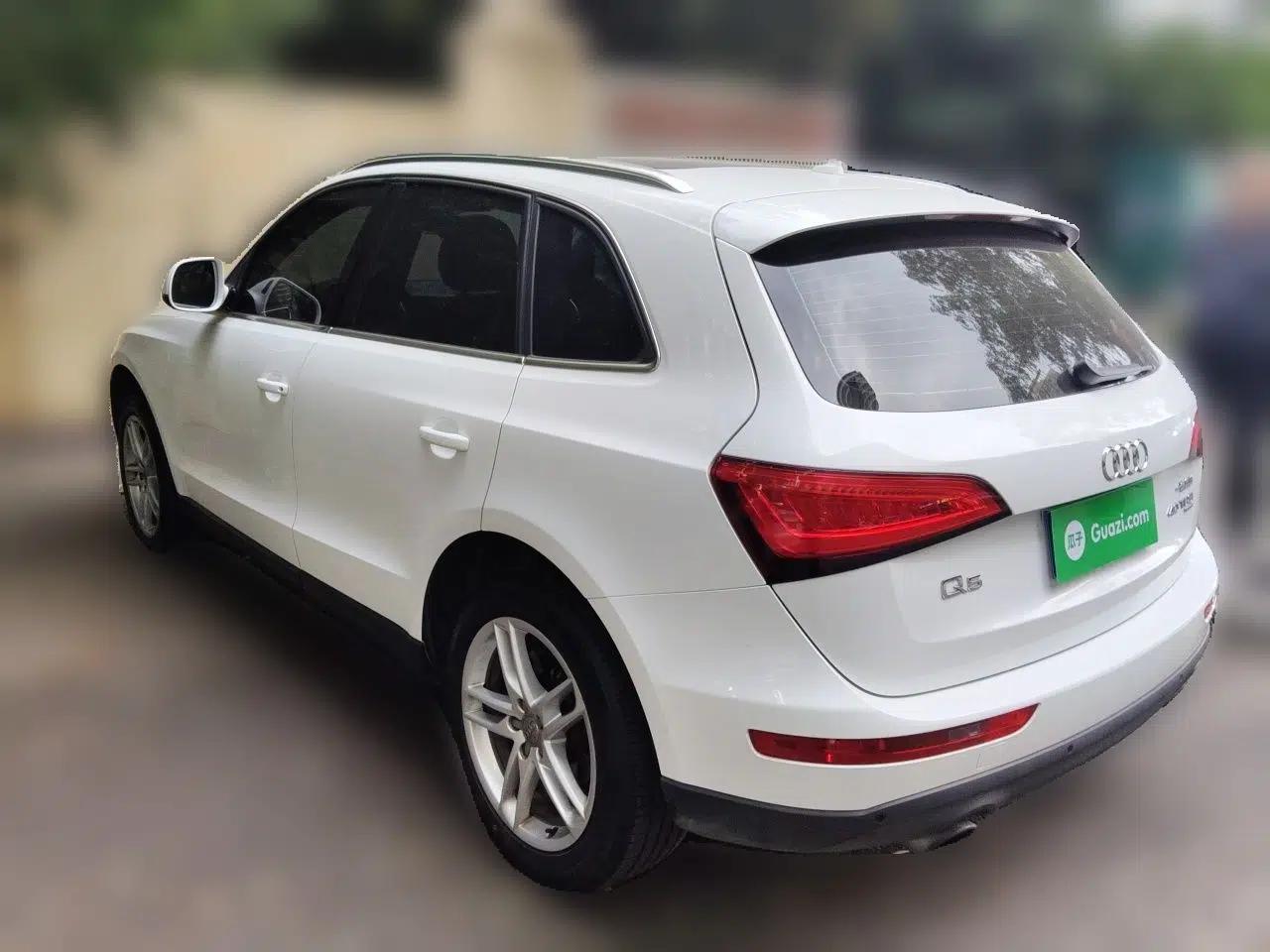 Audi Q5 2013 40 TFSI Luxury Model — миниатюра 4
