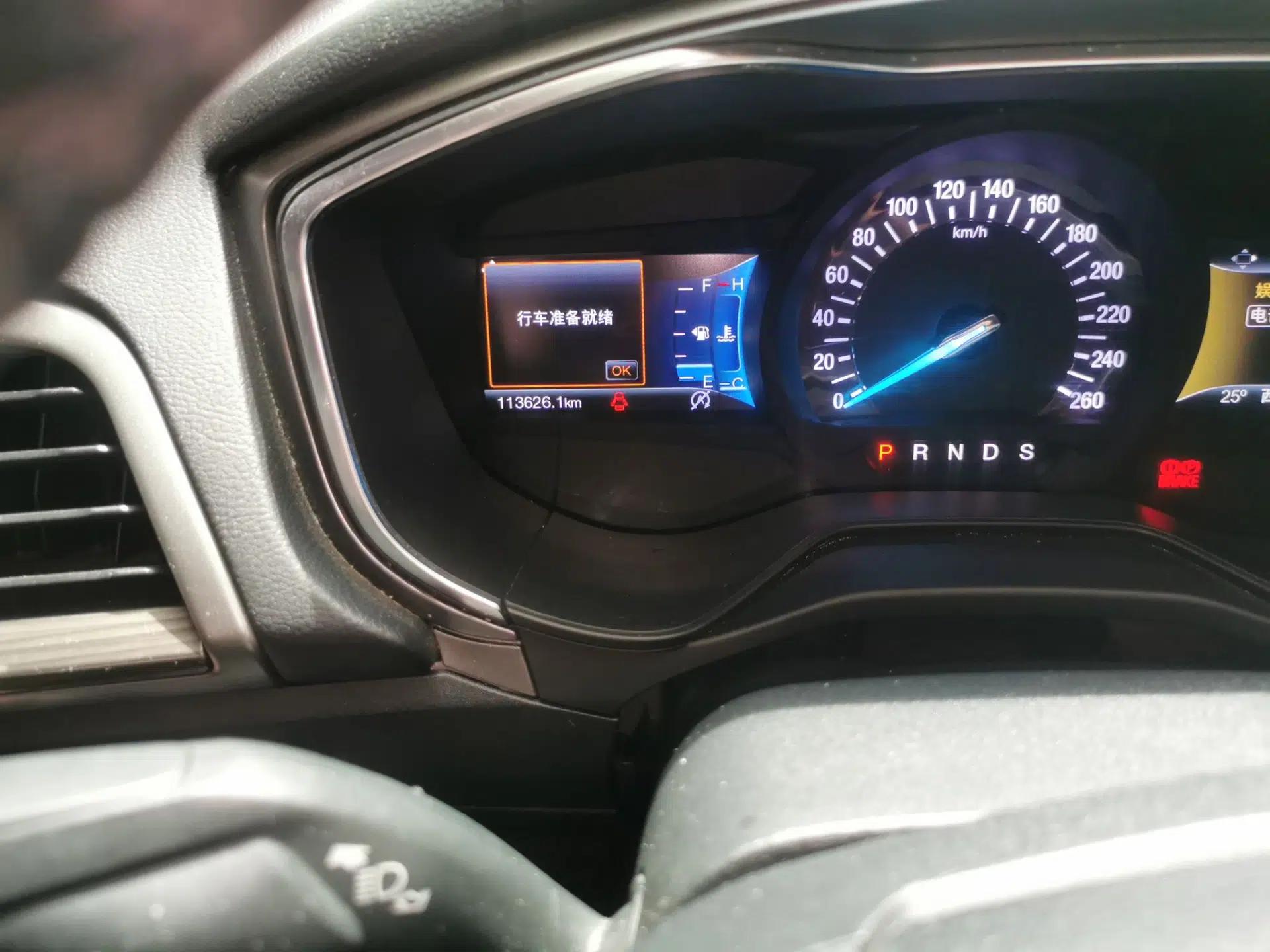 Ford Mondeo 2017 EcoBoost 180 Luxury Model — миниатюра 12