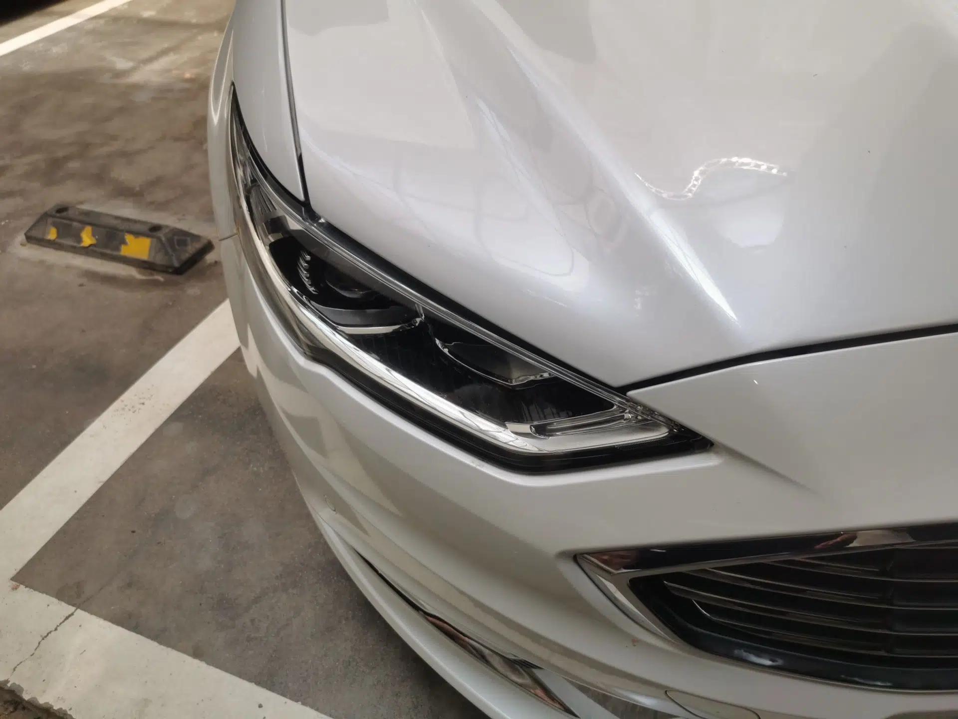 Ford Mondeo 2017 EcoBoost 180 Luxury Model — миниатюра 7