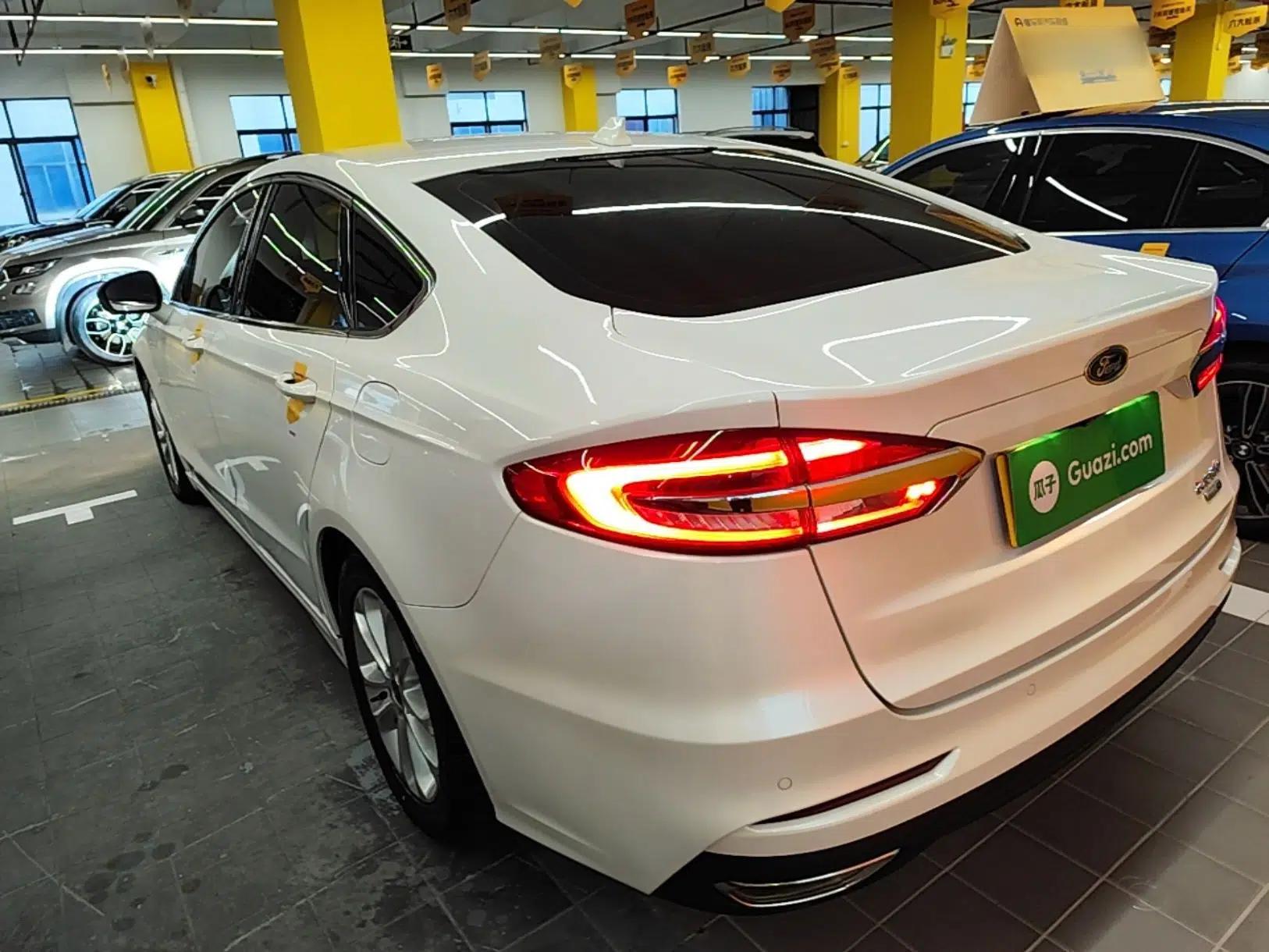 Ford Mondeo 2020 EcoBoost 180 Stylish Model — миниатюра 13