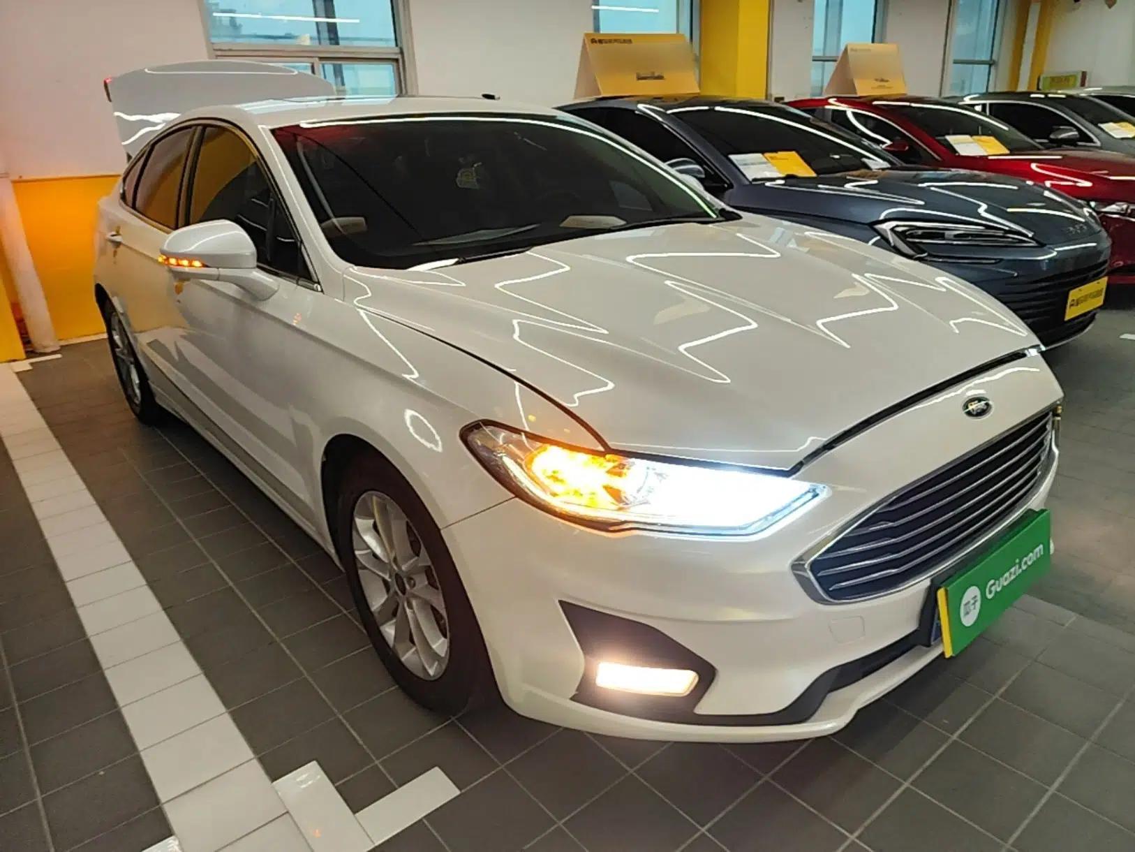Ford Mondeo 2020 EcoBoost 180 Stylish Model — миниатюра 3