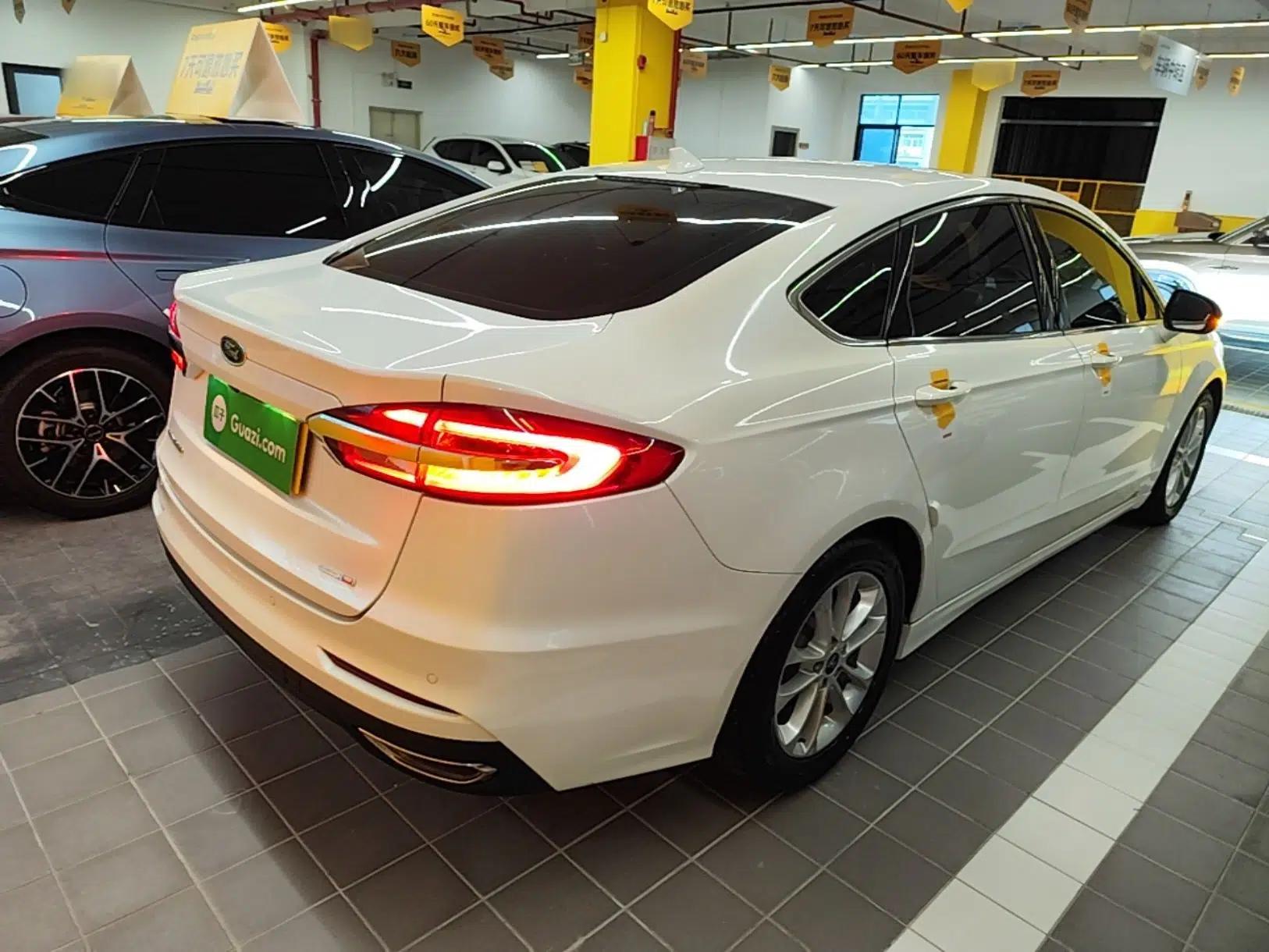 Ford Mondeo 2020 EcoBoost 180 Stylish Model — миниатюра 6