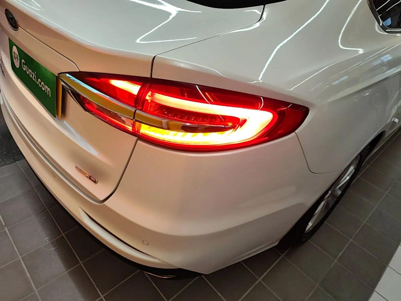 Ford Mondeo 2020 EcoBoost 180 Stylish Model — миниатюра 9