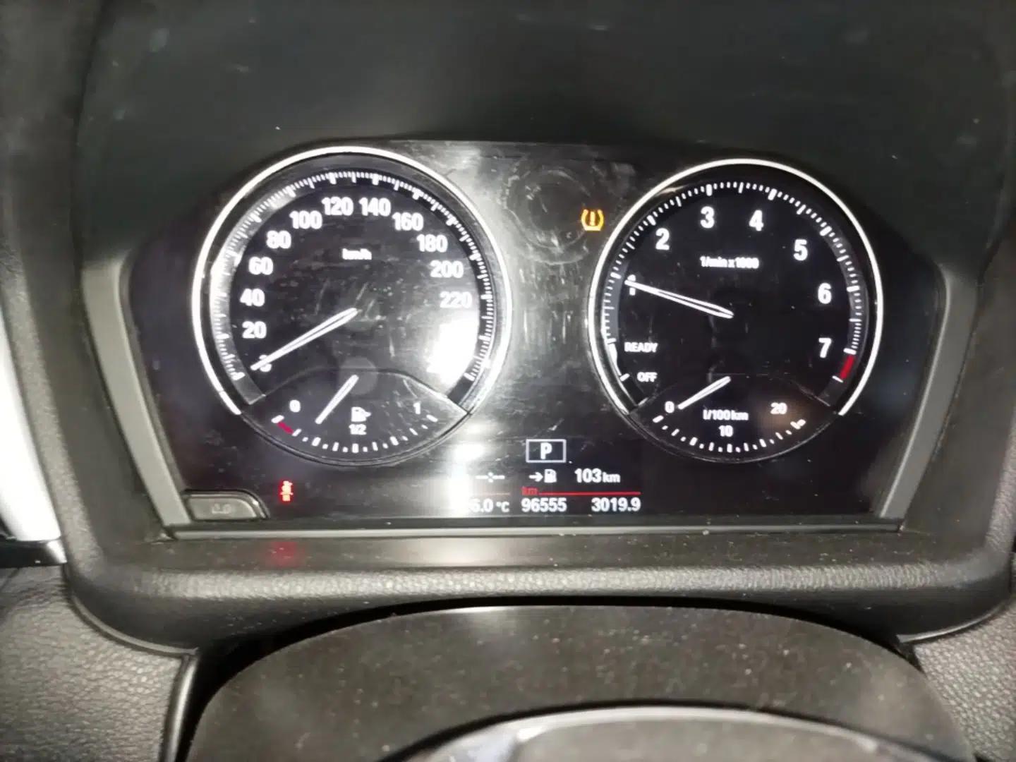 BMW X1 2019 sDrive20Li Leading Model — миниатюра 14
