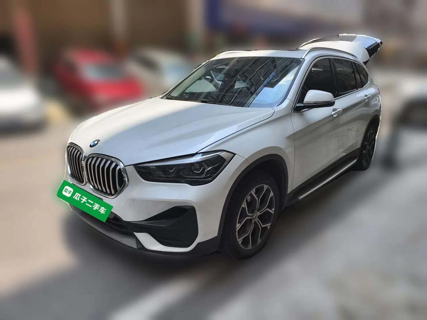 BMW X1 2021 sDrive25Li Leading Model — миниатюра 1