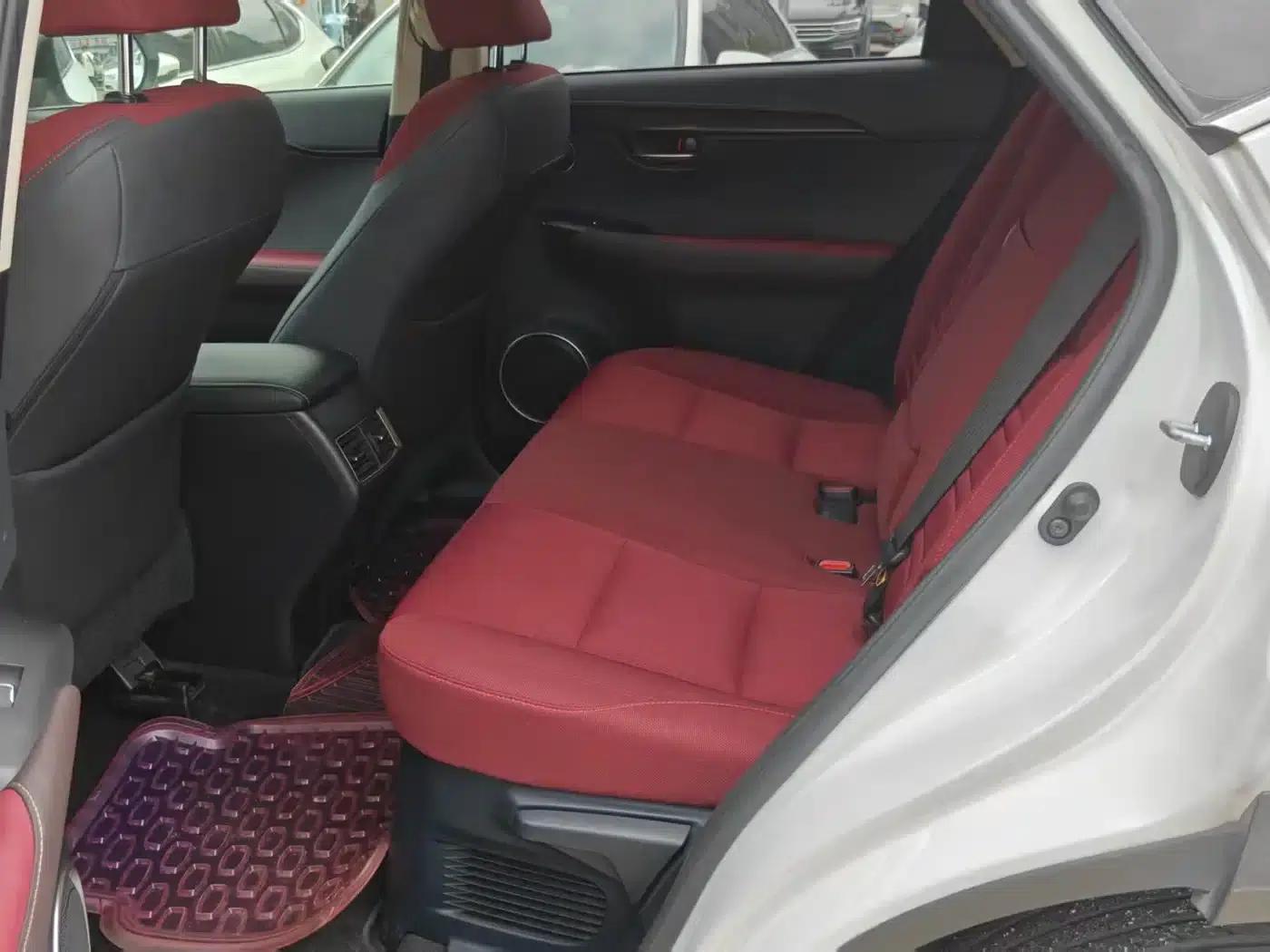 Lexus NX 2017 200 FWD Sport Edition — миниатюра 4