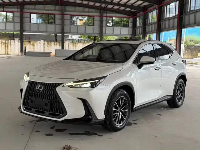 Lexus NX PHEV 2022 400h+ Comfort Edition