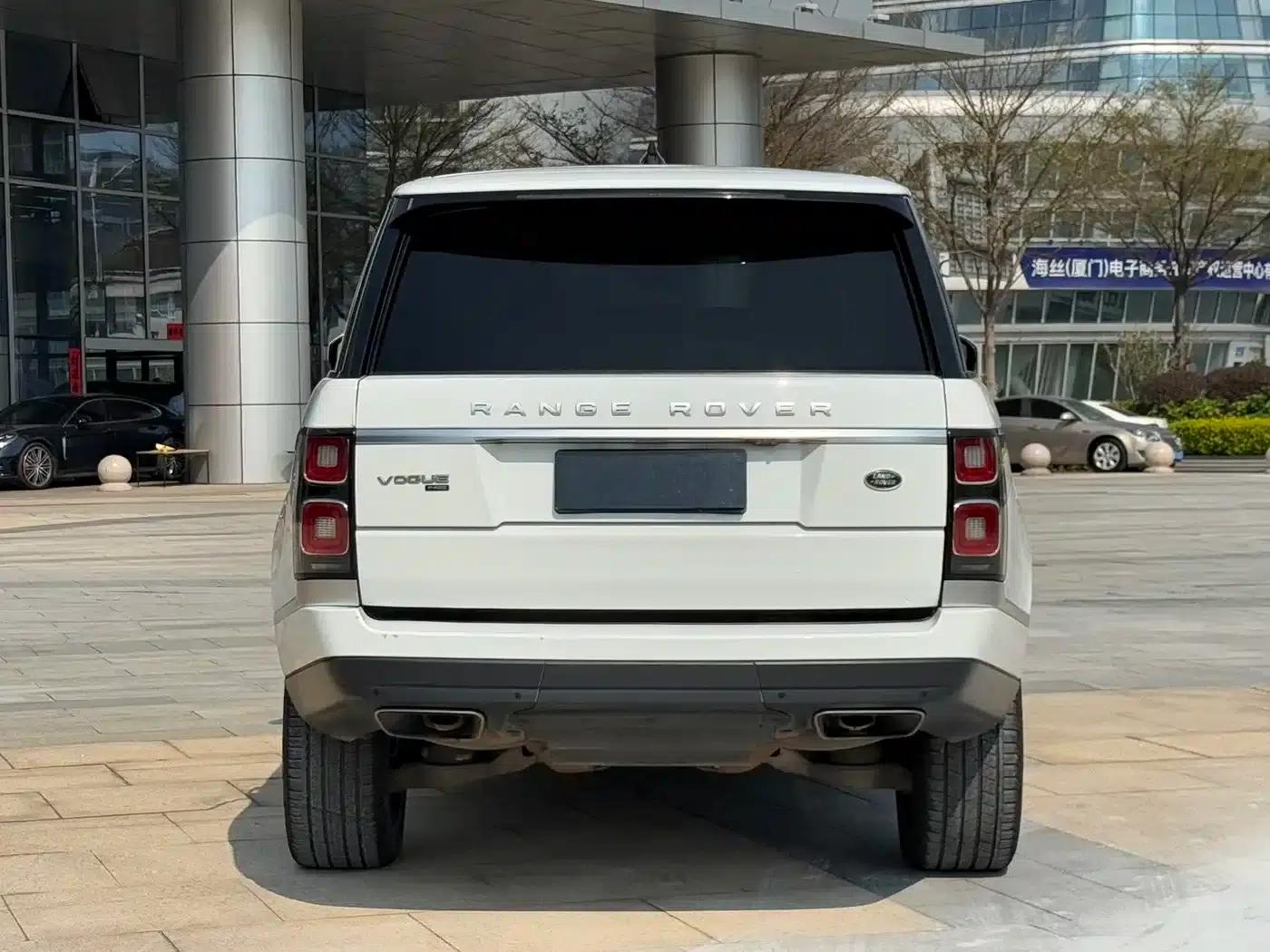Range Rover 2020 3.0 L6 Legendary Long Wheelbase — миниатюра 8