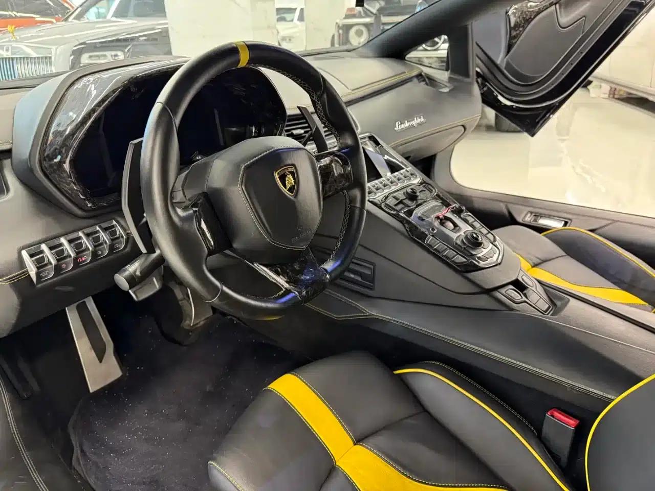 2011 Aventador LP 700-4 — миниатюра 4