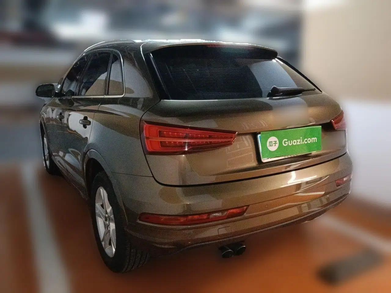 Audi Q3 2018 30th Anniversary Edition 30 TFSI Fashion Model — миниатюра 4