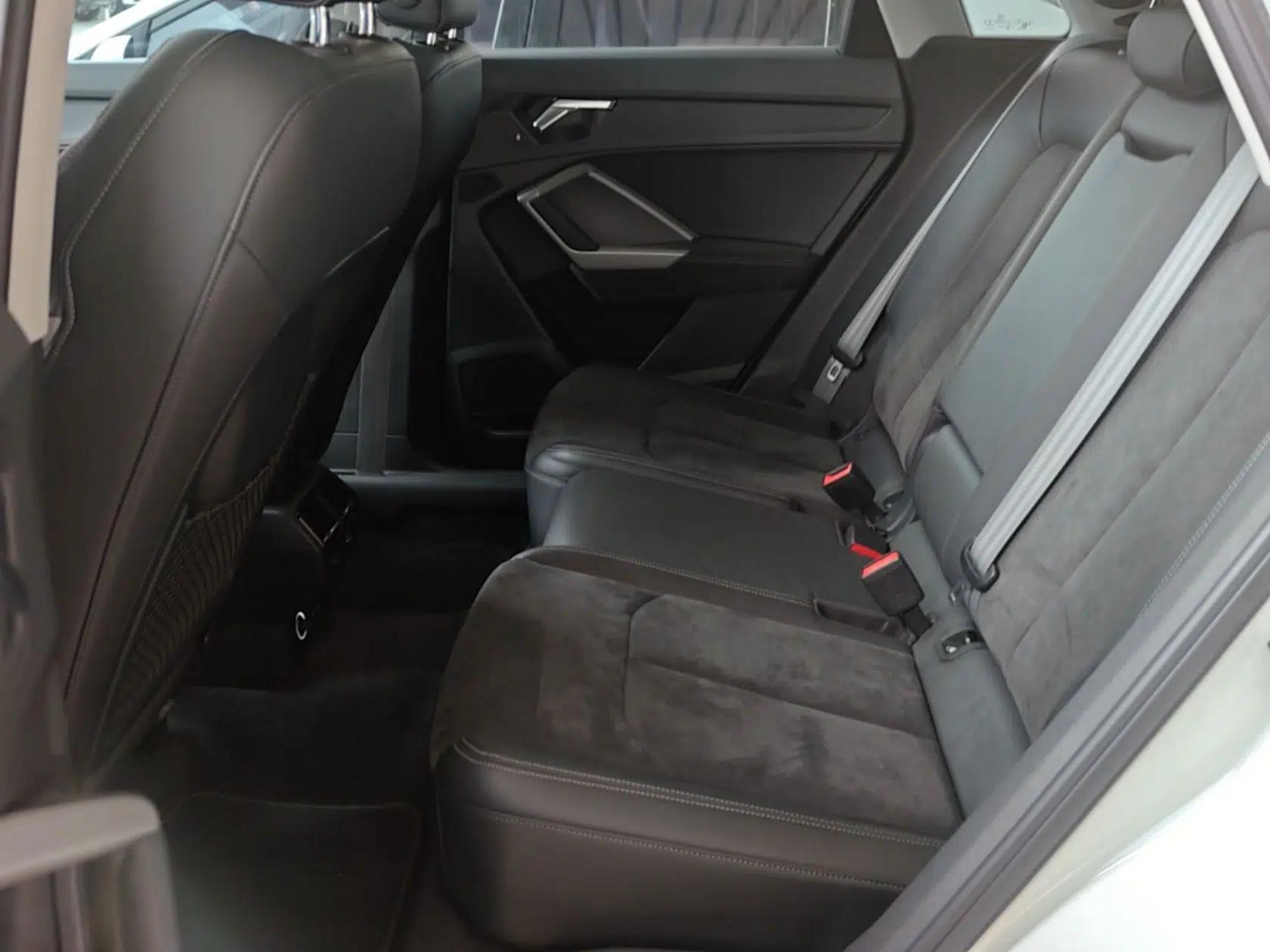 Audi Q3 2020 35 TFSI Fashion Dynamic Model — миниатюра 20