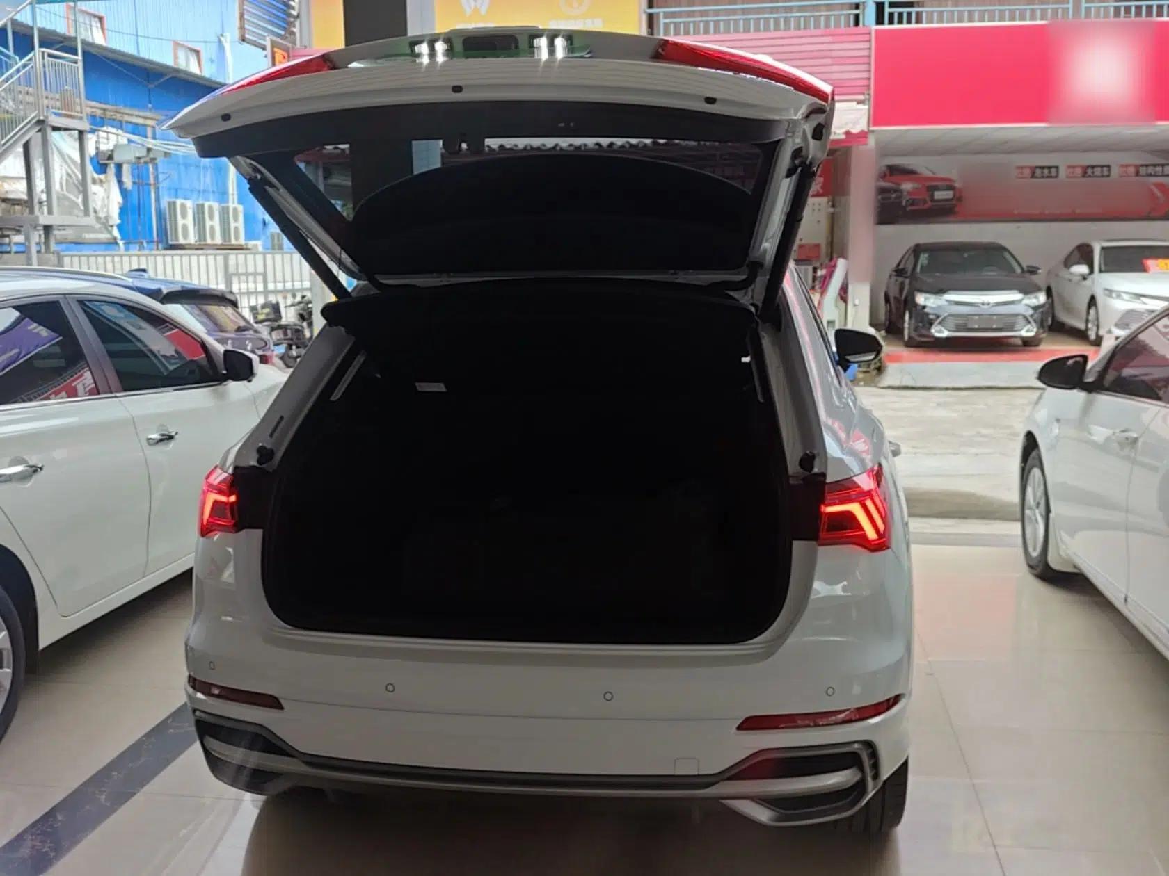 Audi Q3 2020 35 TFSI Fashion Dynamic Model — миниатюра 22