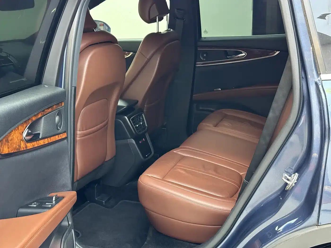 Lincoln MKX 2017 2.7T AWD Premium Edition — миниатюра 8