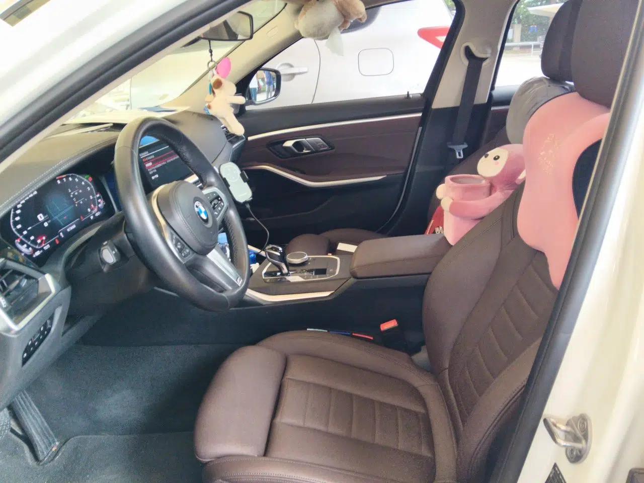 BMW 3 Series 2020 325i M Sport Package — миниатюра 15