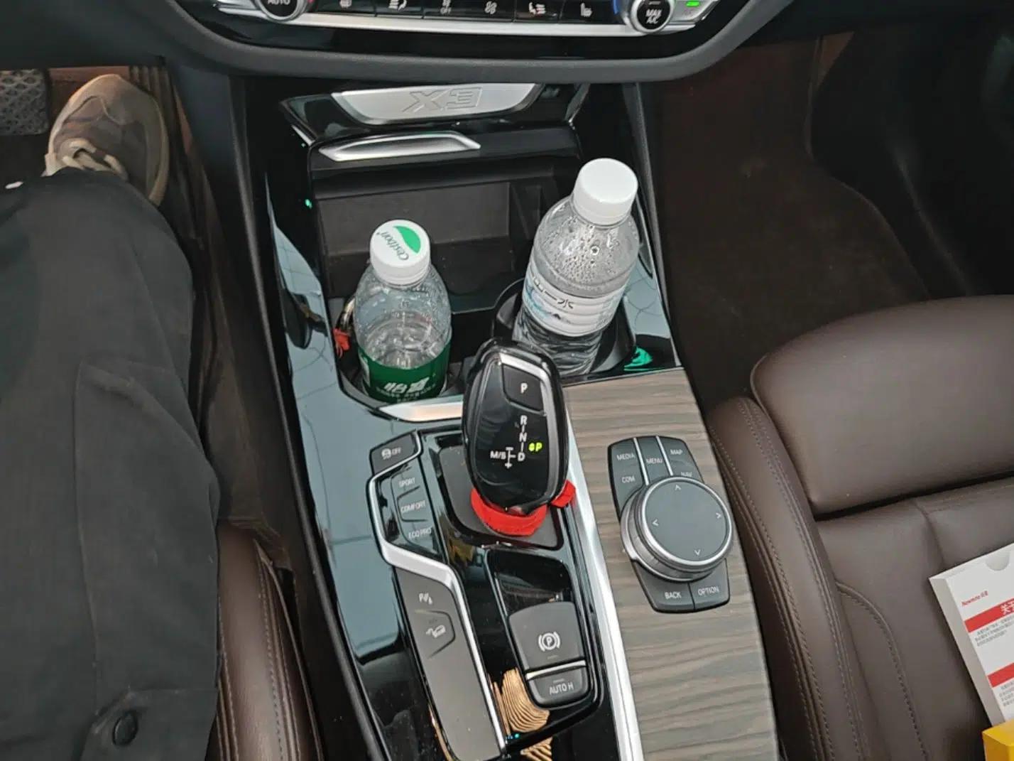 BMW X3 2020 xDrive28i Luxury Package — миниатюра 16