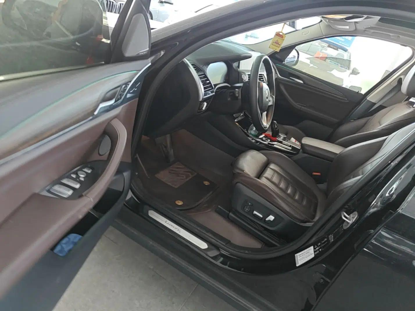 BMW X3 2020 xDrive28i Luxury Package — миниатюра 18
